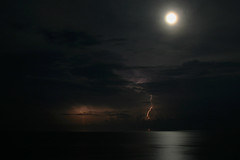 beach lightning