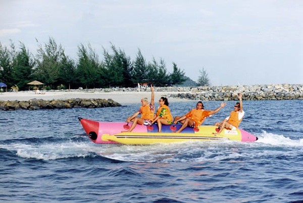 banana boat ride