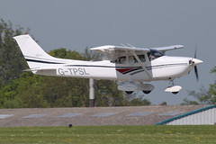 G-TPSL - 1998 build Cessna 182S Skylane, arriving at AeroExpo 2012