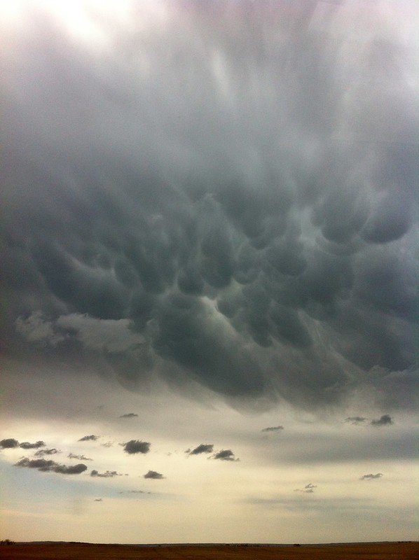 Scary Bubbling Clouds in North Dakota