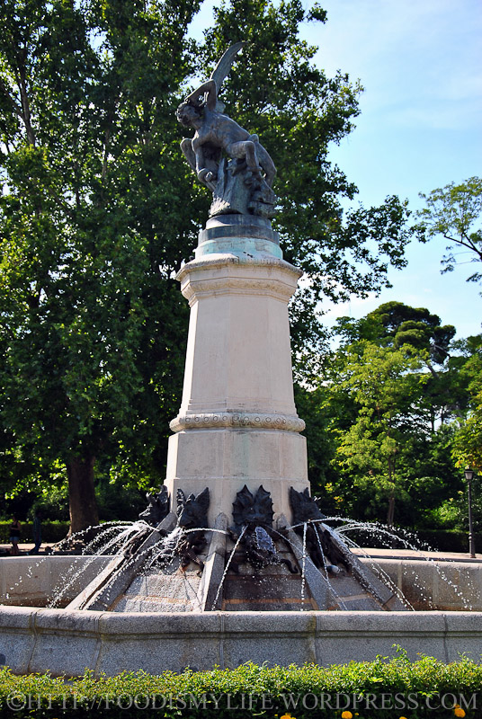 Fountain of the Falling Angel