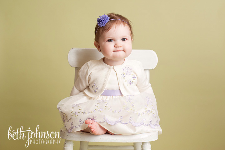 six seven month baby girl in tallahassee photography studio