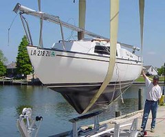 Victoria 18, sailboat, launching