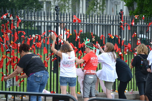 AIDS ribbins tied to White House fence.