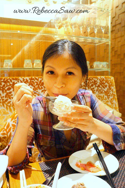 oasia hotel - zaffron restaurant - cold stone ice cream