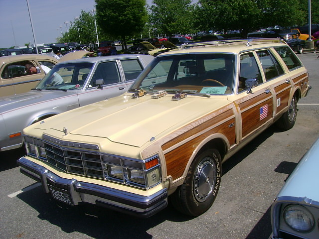 1978 Chrysler lebaron station wagon #5
