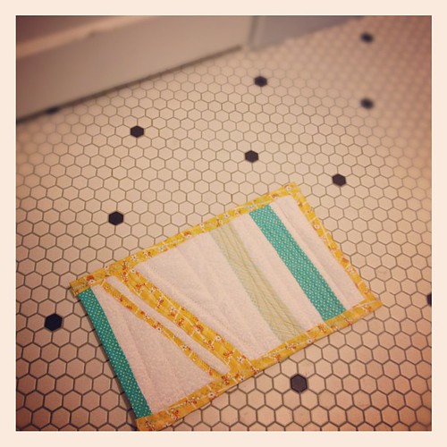 Handmade bath mat (#1)