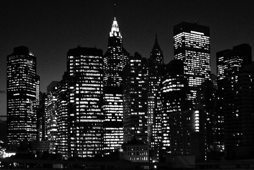 無料写真素材|建築物・町並み|都市・街|ビルディング|夜景|モノクロ|風景アメリカ合衆国|アメリカ合衆国ニューヨーク