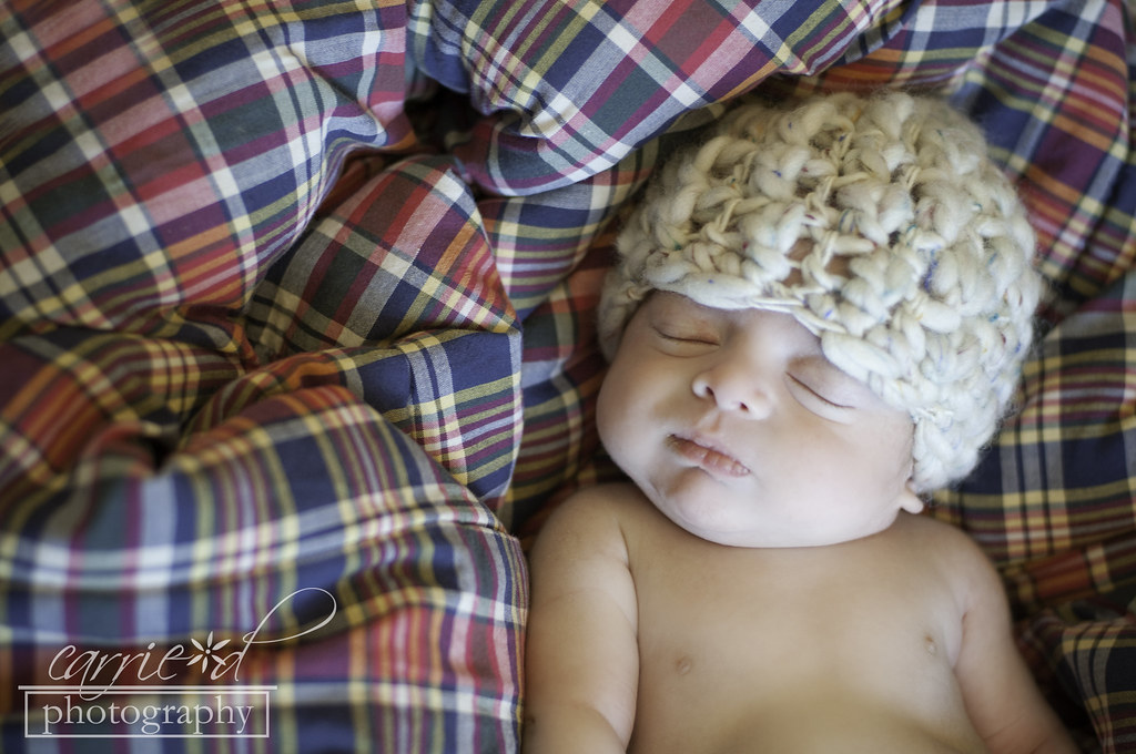 Chicago Newborn Photographer - Baltimore Newborn Photographer - Newborn Smiles - Carson 8-6-2012 56BLOG