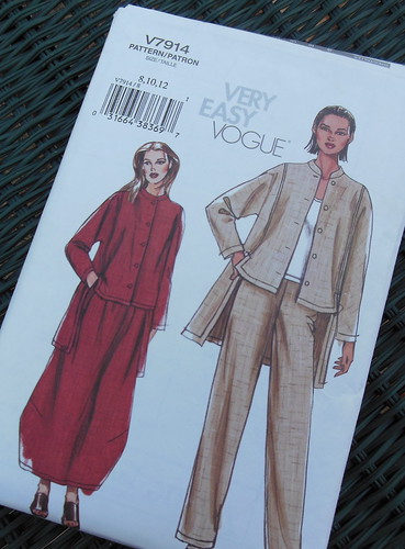 Vogue 7914 by becky b.'s sew & tell