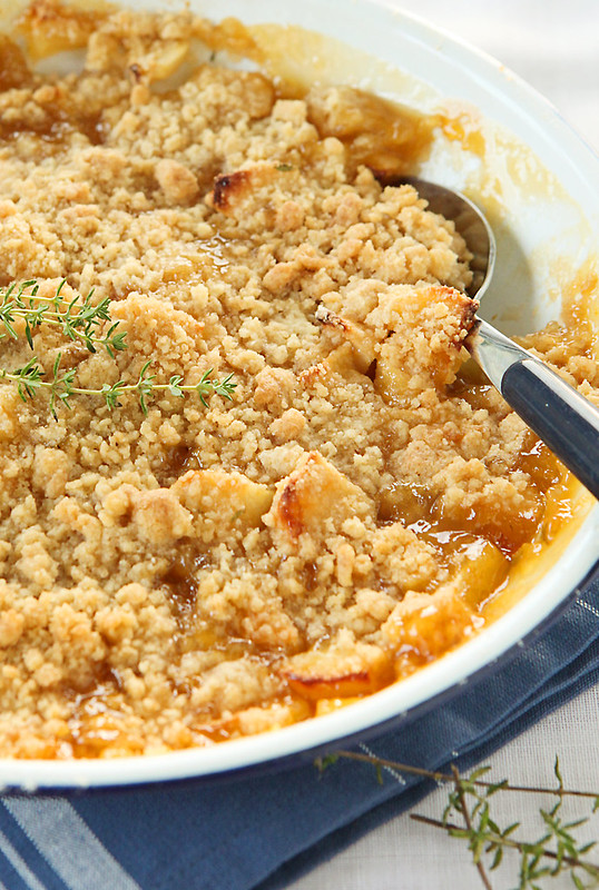 apple-apricot-thyme-crumble-too