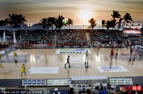 September 27th, 2012 - a game on the court at the Cable Beach tournament between Shanghai and the Zhejiang Guangsha Lions