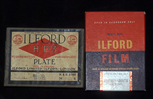Quarter plate film
