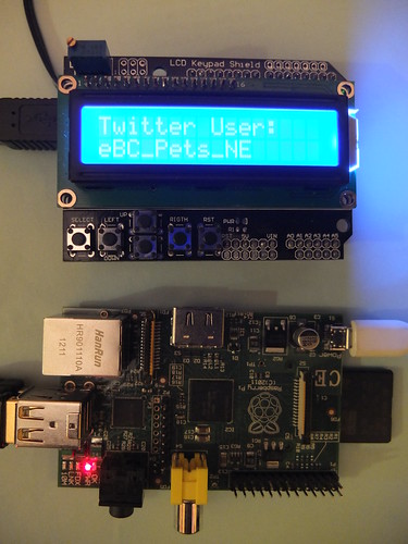 Raspberry Pi displaying random tweets on LCD display via an Arduino