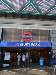 Finsbury Park Station entrance