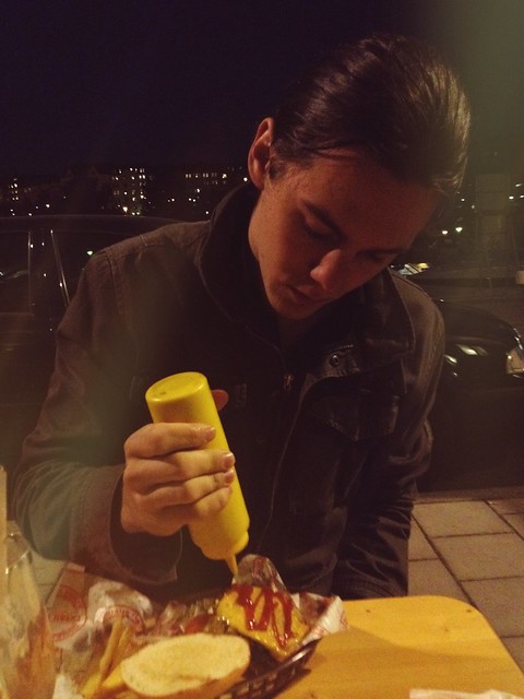 Babe with mustard