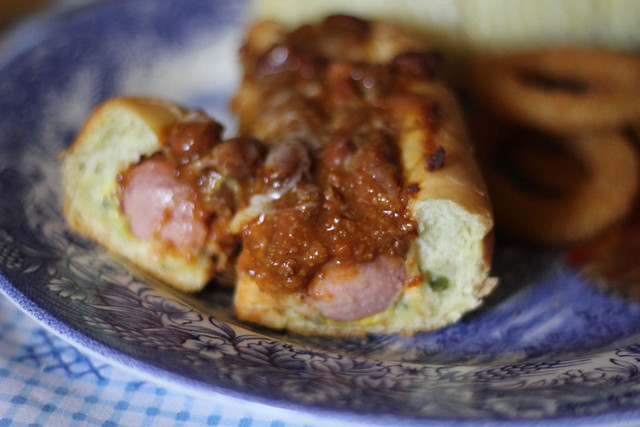 Oven Chili Dogs