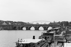 Maastricht - Sint Servaasbrug Bridge