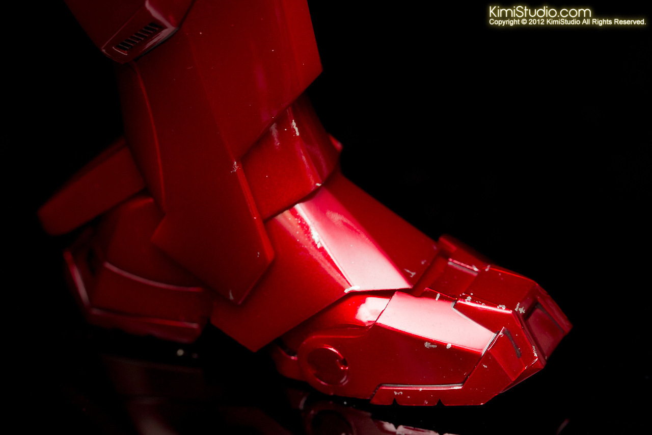 2012.09.01 Hot Toys Iron Man Mark VI-016