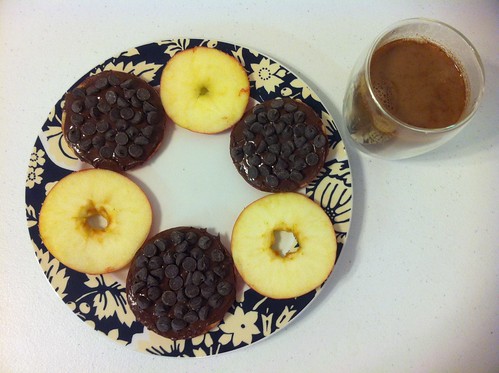 Peanut Butter & Chocolate Chip Apple Sandwiches with CocoaTea