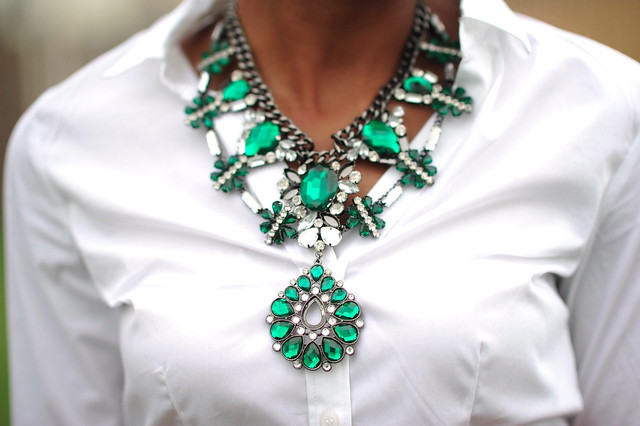 Zara statement necklace by jadore-fashion.com