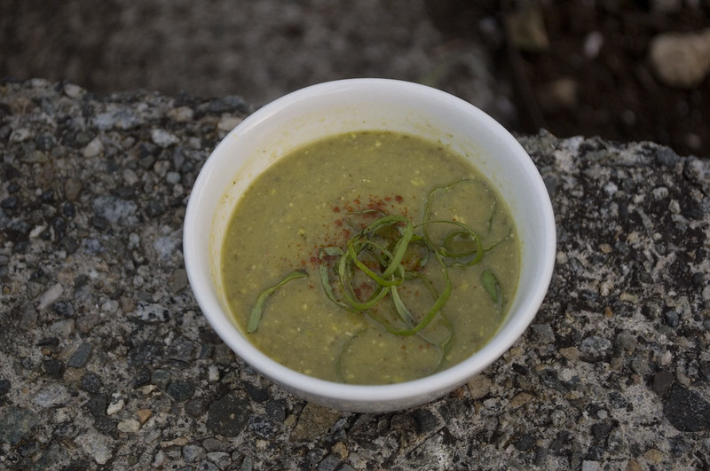 asparagus-pistachio soup