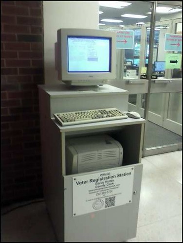 Friendly voting computer