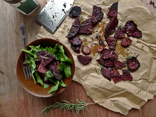 simple rosemary roasted beets