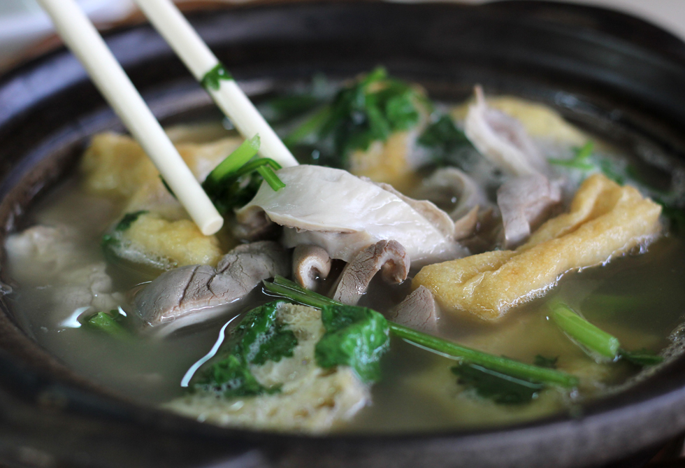 Malaysian pig intestines soup