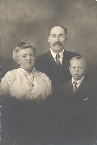 Fred Emily and young Fred Puzey.jpg by whistlepunch