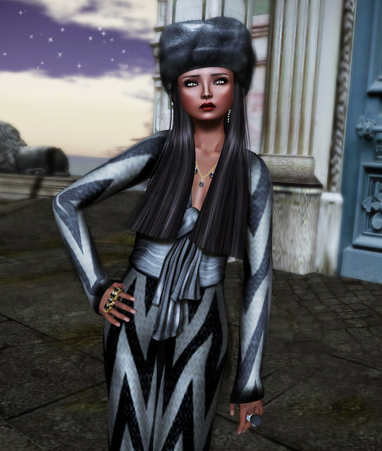 CHANTKARE MIDNIGHT GRAPHIC KNIT DRESS  charcoal & Leverocci Beauty - Cara_07 Ebony
