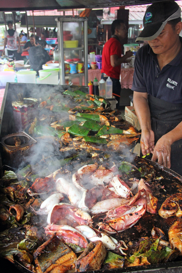 Ikan Bakar - Malaysian Grilled Seafood Worthy of a Pilgrimage