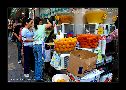 fresh juice store along Haiphong Road, HK