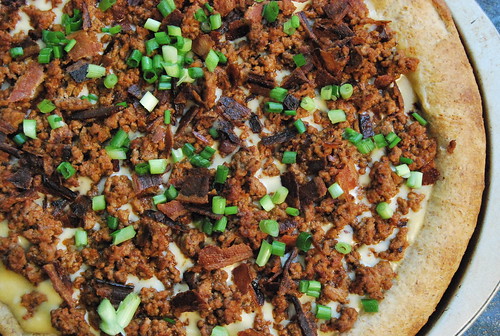 PICTURE_Bacon Cheeseburger Pizza - aerial