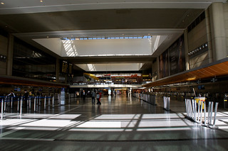 ロサンゼルス空港 JALカウンター