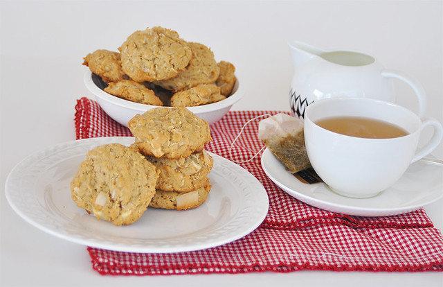 Roasted Coconut Chips-White Chocolate Cookies