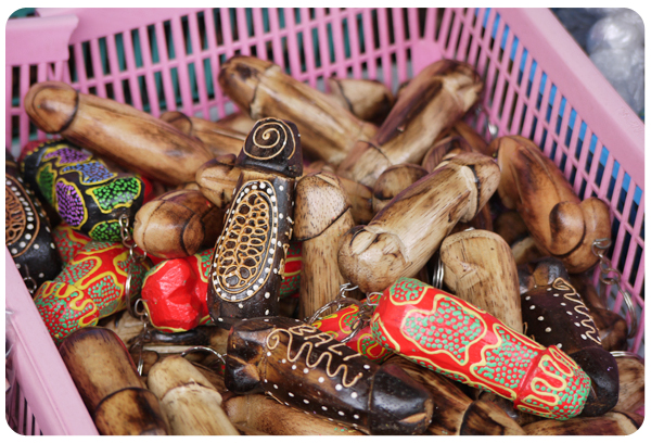 Sanur market - balinese keyrings