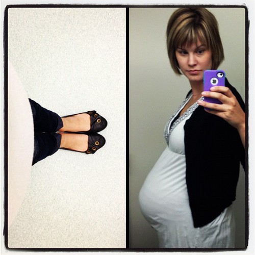 Almost 35 weeks #ootd feeling small in the bump...and pointy!