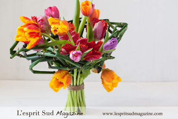 Tulips bouquet with equisetum armature