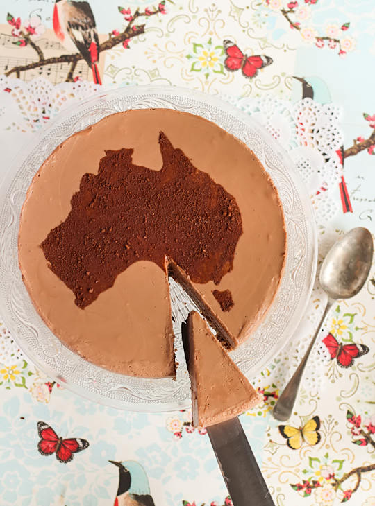 Milo Cheesecake with Chocolate Crackle Crust