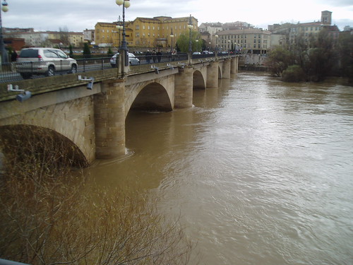Río Ebro a su paso por Logroño enero 2013
