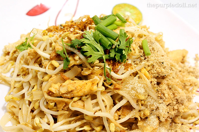 Sen Lek Thai Noodle Pad Thai