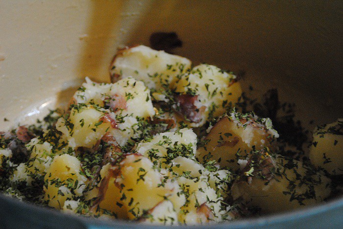 red potatoes in pot