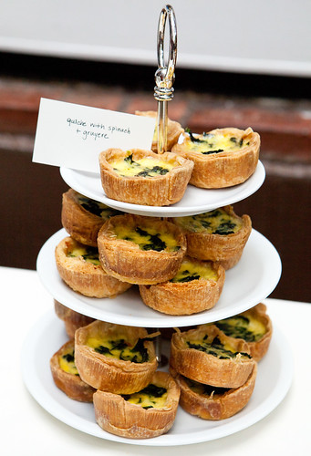 Quiche with spinach and gruyere