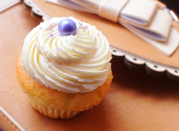 What they say is the best cupcake in Philly. Lemon curd filled white pound cake.