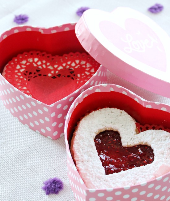 Hi Sugarplum | Easy Linzer Heart Cookies