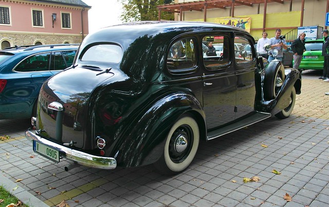ХрПГЧ #287: Немного Праги, а также автомобиль 1939 г. SAM_1915