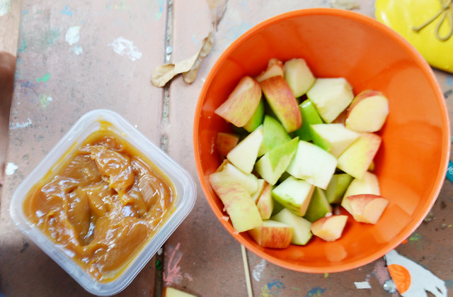 apples and caramel