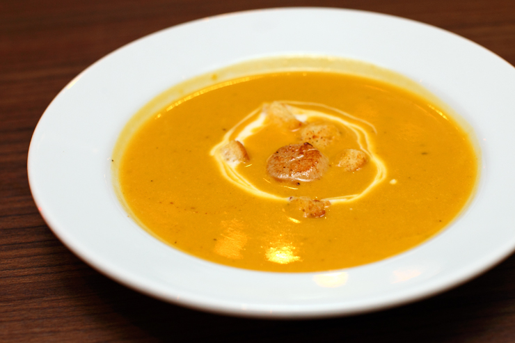 Creamy-Pumpkin-Soup