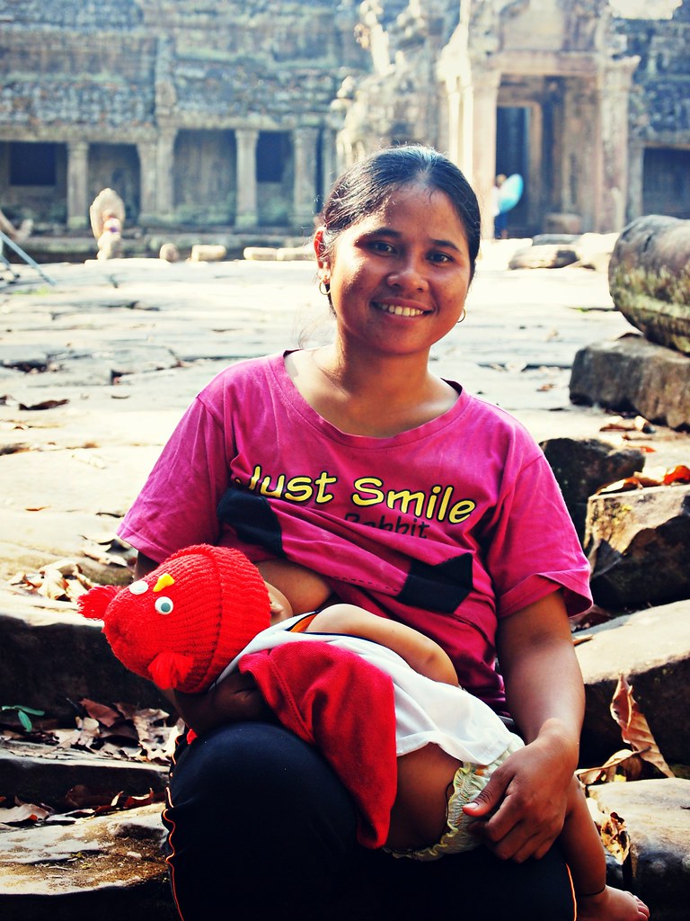 just smile: breastfeeding on the temple